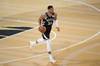 字母谈NBA杯决赛：每个人必须保持专注 我们的任务还未完成