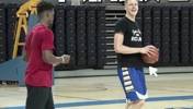"最顶级的 NCAA 球员和 NBA 明星球员有多大差距？"