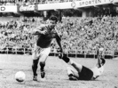 方丹1958年单届6场13球创世界杯纪录，季军战一场就打入4球+让点